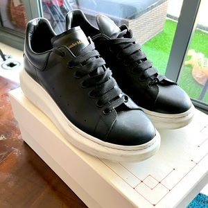 Men Alexander McQueen Size 42